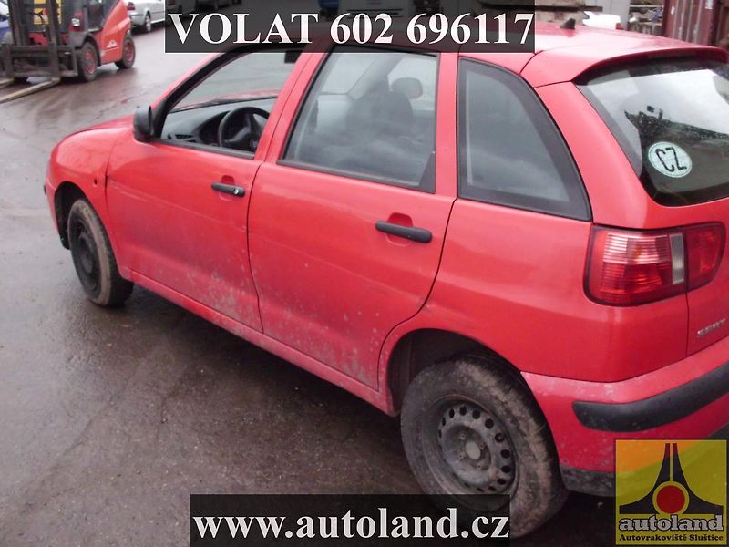 Seat Ibiza (2002) VOLAT 602 696117 - fotka 4 z 8