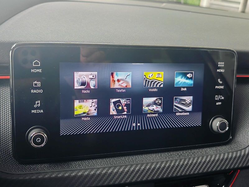 Škoda Kamiq (2025) 1,5 TSI 110 kW Monte Carlo DSG - fotka 20 z 26