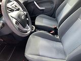 Ford Fiesta (2012) 1.4TDCi, AC - náhled 14