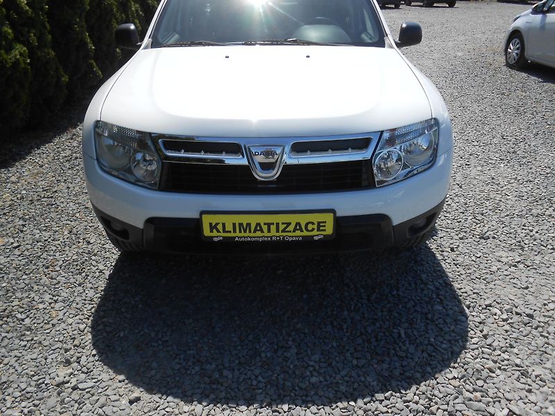 Dacia Duster 1.5DCi, KLIMA, Tažné!! - fotka 29 z 32