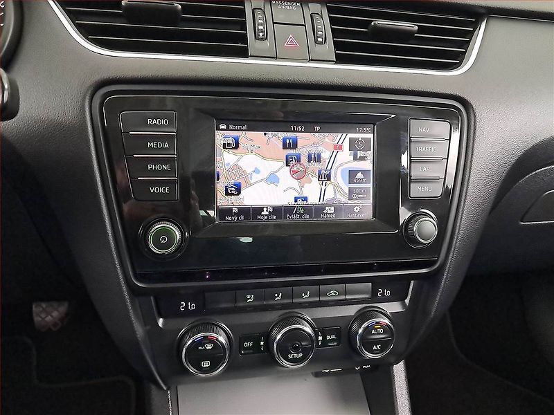 Škoda Octavia (2014) 1.6 TDI, Serv.kniha, Navi - fotka 16 z 16
