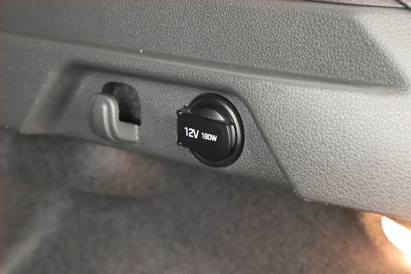 Hyundai i30 (2021) 1.0 T-GDI, ČR,1.maj - fotka 10 z 18