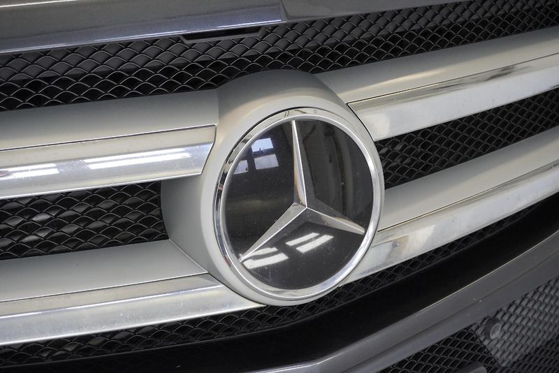 Mercedes-Benz GL GL350 3,0D V6 4MATIC AUT. - fotka 11 z 36