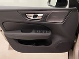 Volvo V60 (2026) B4 AUT DARK PLUS - náhled 7