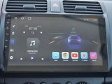 Suzuki Swift (2007) 1.3i 4x4, AC, výhřev sed - náhled 12