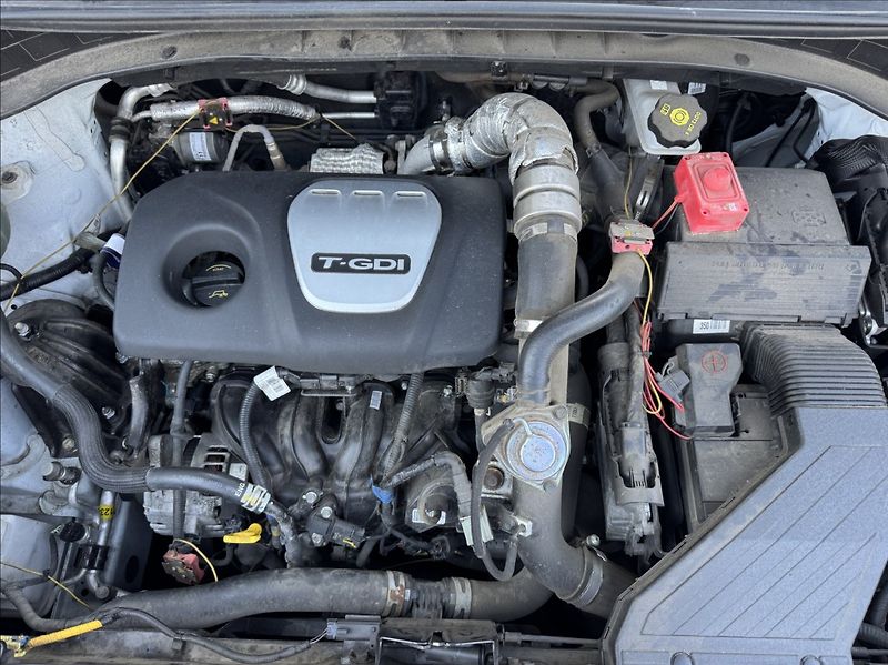 Kia Sportage 1,6 T-GDi 130kW 4x4 tažné - fotka 45 z 50