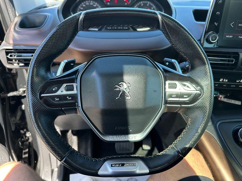 Peugeot Rifter (2018) 1.5Hdi 96kw GT-line - fotka 19 z 29