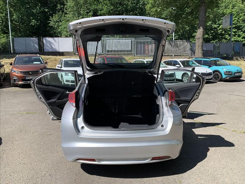 Honda Civic 1,3 i,ČR - fotka 16 z 16