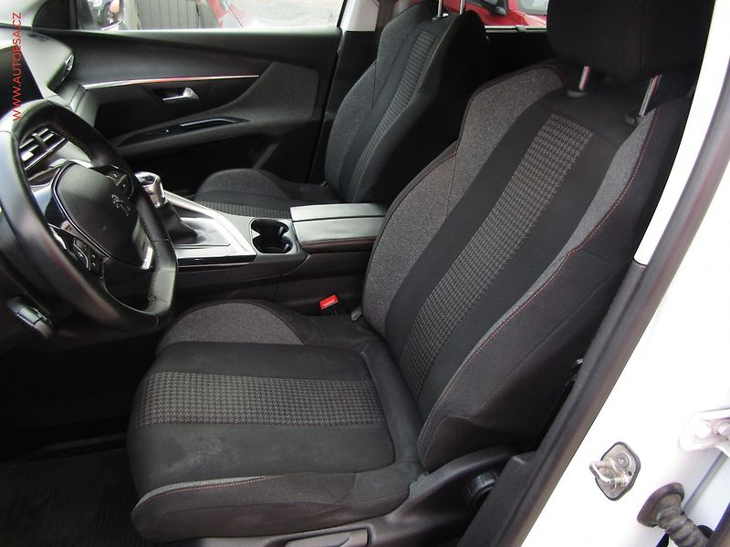 Peugeot 5008 (2018) 1.6 HDi, 1.maj,ČR, Active - fotka 9 z 22