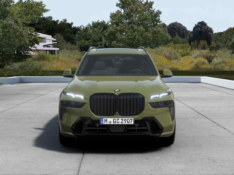 BMW X7 (2026) - fotka 2 z 6