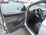 Ford Kuga 2,0 TDCI, 4x4 - náhled 9