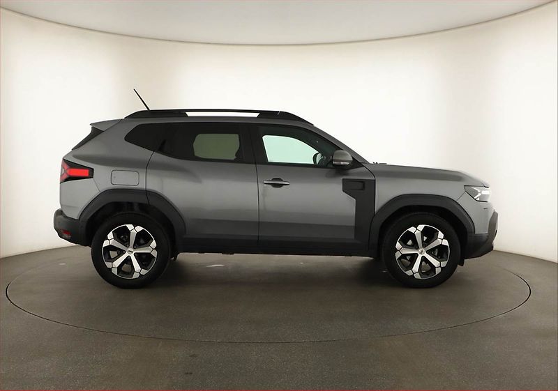 Dacia Duster (2025) 1.2 TCe - fotka 6 z 17