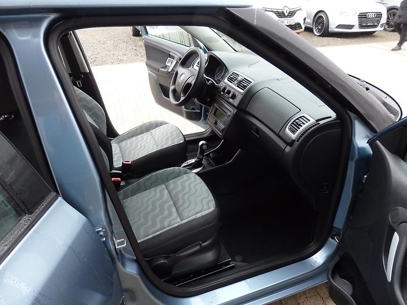 Škoda Fabia 1.6i 77 kW ZÁVĚS, AUTOMAT - fotka 10 z 13