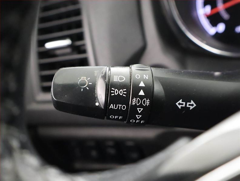 Mitsubishi ASX (2015) 1.6 MIVEC, Tempomat - fotka 17 z 19