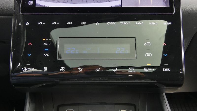 Hyundai Tucson 1.6 T-GDI mHEV 4x4 DCT N Line - fotka 17 z 27