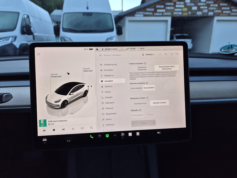 Tesla Model 3 LONG RANGE DUAL MOTOR TZ  95% - fotka 22 z 48
