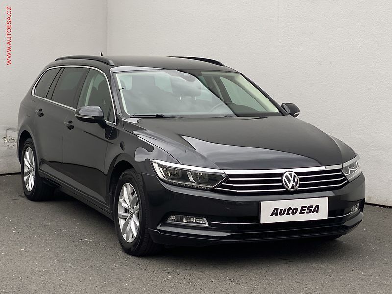 Volkswagen Passat (2018) 2.0TDi, DSG, navi, kamera - fotografie inzerátu