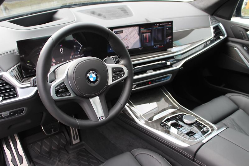 BMW X7 xDrive40d Mpaket CZ - fotka 5 z 26