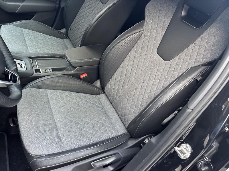 Škoda Octavia (2024) 2.0TDI, 110kW, DSG, SPORT Line - fotka 10 z 21