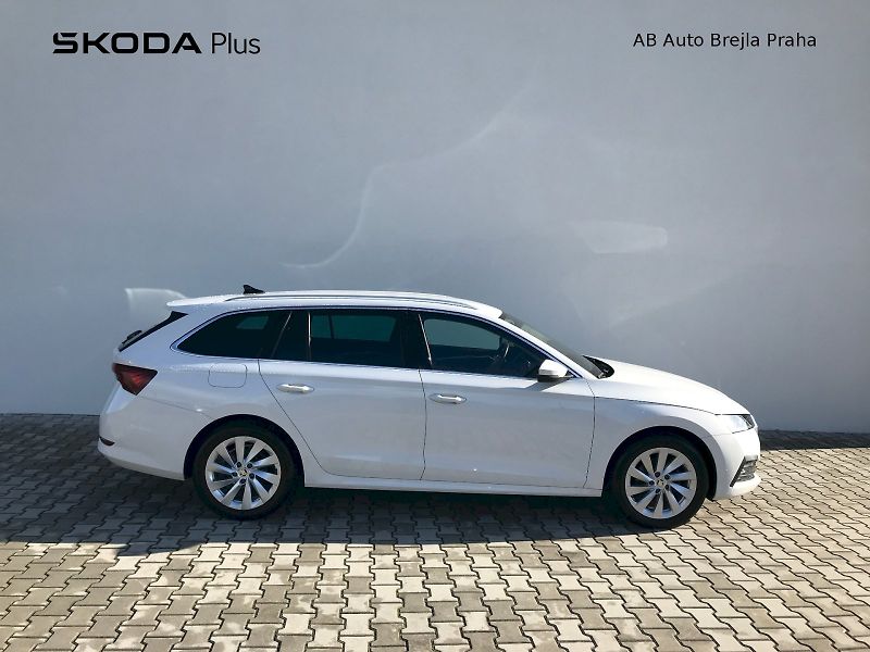 Škoda Octavia (2024) COM M-HEV STY PLUS TS110/1.5A7 - fotka 3 z 27