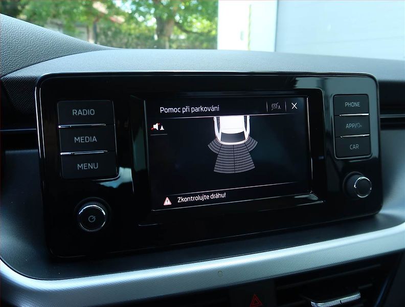 Škoda Scala (2021) Ambition 1.0 TSI, Serv.kniha - fotka 18 z 18