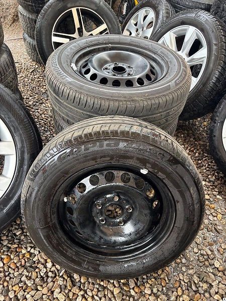 Škoda Octavia (2017) sada orig. kol 6Jx15 ET43, pne - fotografie inzerátu