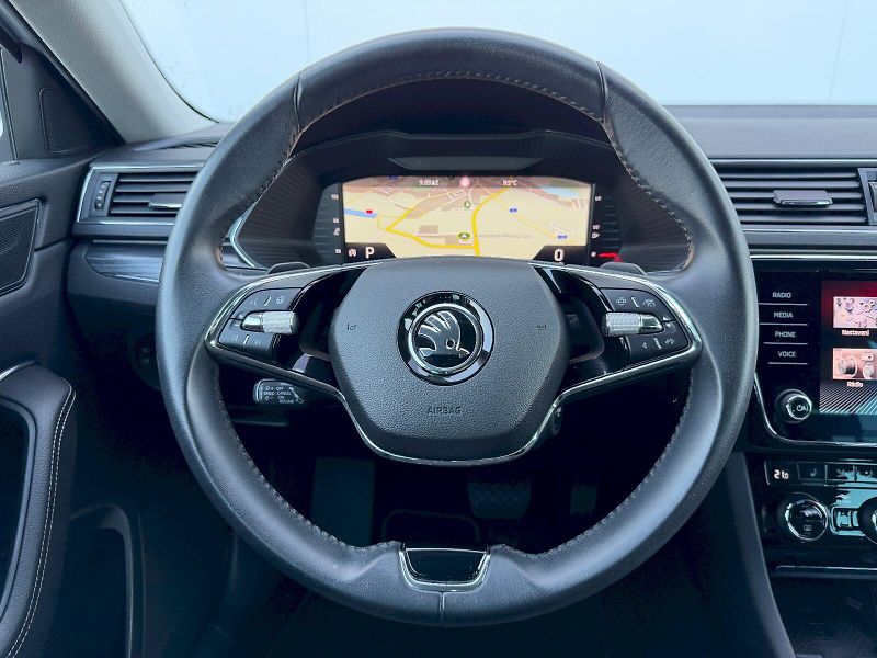 Škoda Superb (2023) 2.0 TDI 110kW DSG Style Plus M - fotka 9 z 35
