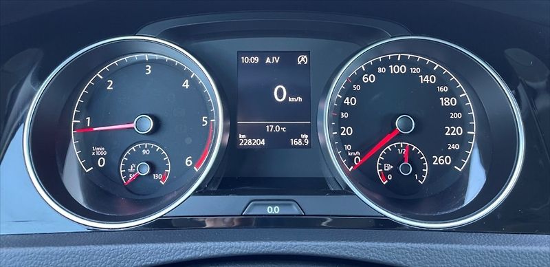 Volkswagen Golf 1,6 1,6TDi,JOIN,85kw,po servis - fotka 13 z 24