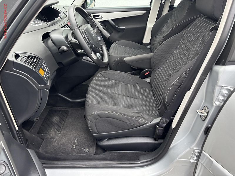 Citroën C4 Picasso (2011) 1.6 VTi, AC, tempo - fotka 11 z 18