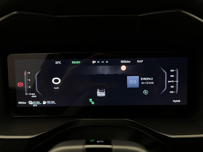 Lynk & Co 01 MORE PHEV AUT CZ 1.maj - fotka 25 z 54