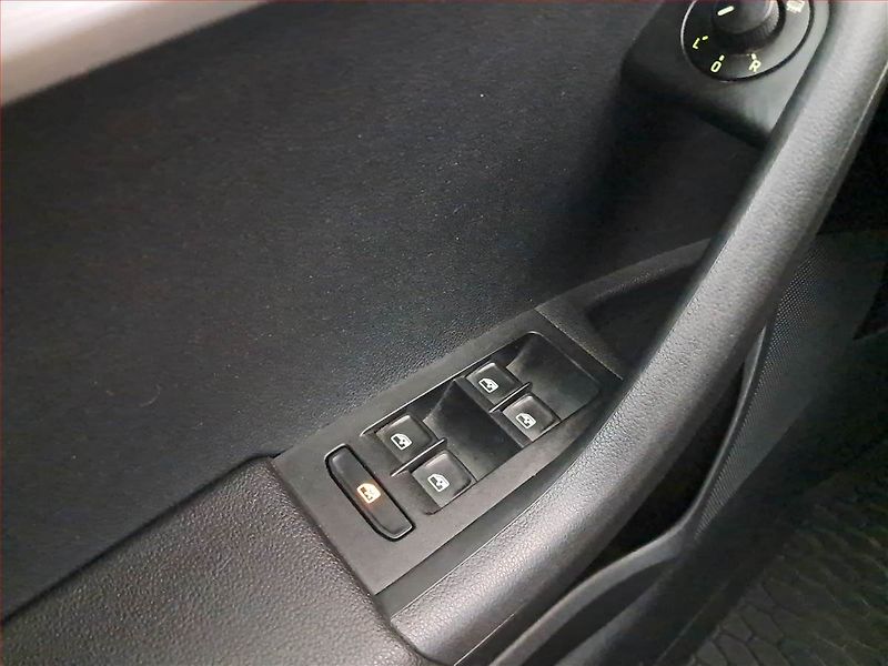 Škoda Octavia (2017) Style 1.6 TDI, Serv.kniha - fotka 21 z 21