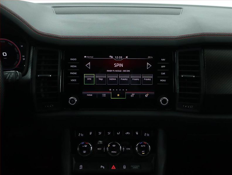 Škoda Kodiaq (2023) RS 2.0 TSI - fotka 12 z 18