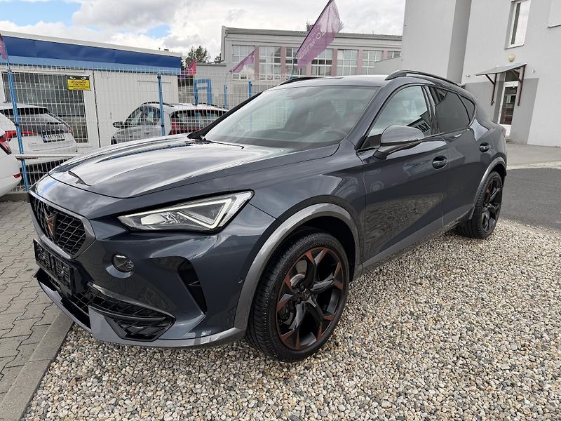 Cupra Formentor VZ 2,0 TSi/180kW - DSG,TZ,.... - fotka 3 z 106