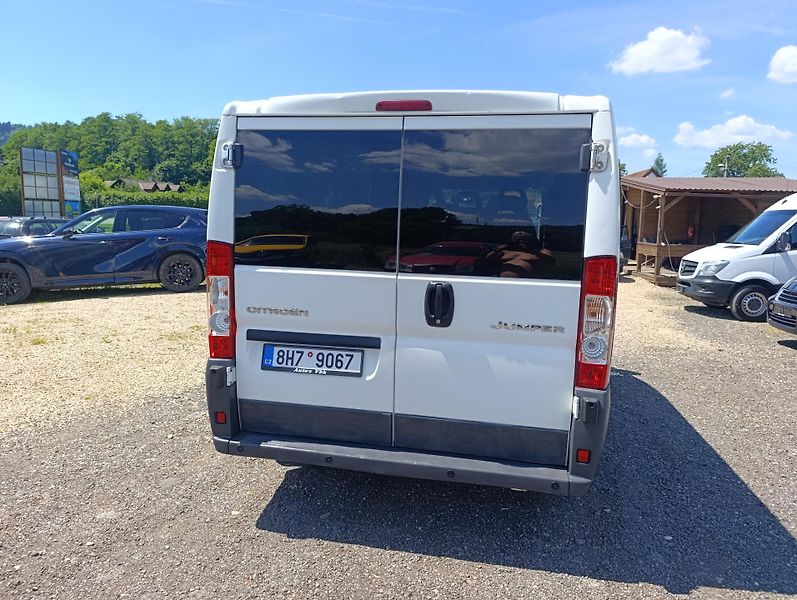 Citroën Jumper (2010) 3,0 HDi 9míst klima 116kw - fotka 6 z 25