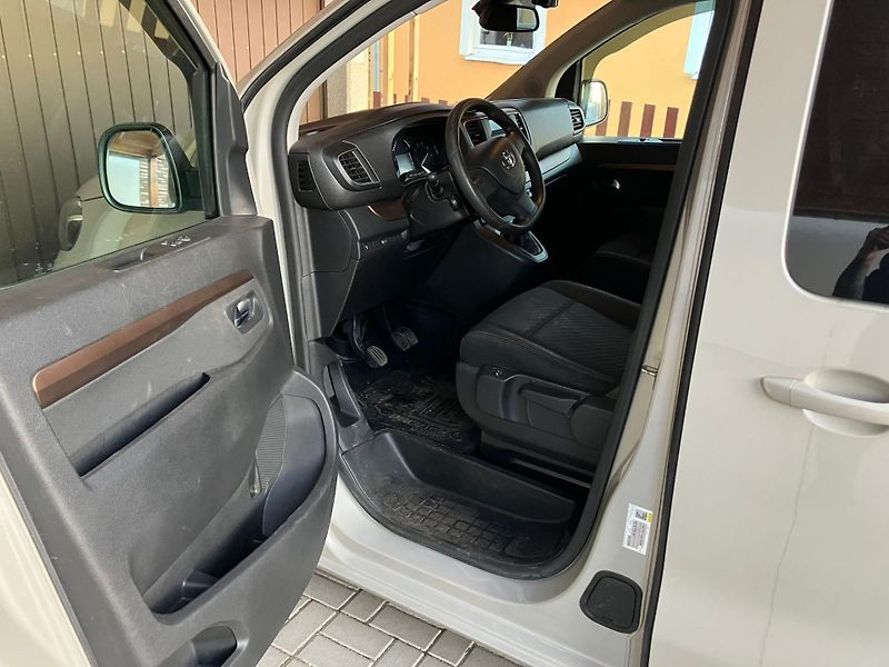 Toyota ProAce Verso (2018) - fotka 21 z 33