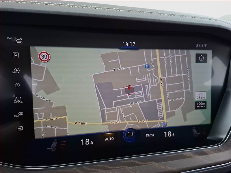Volkswagen Touareg (2020) 3.0 TDI - fotka 13 z 24
