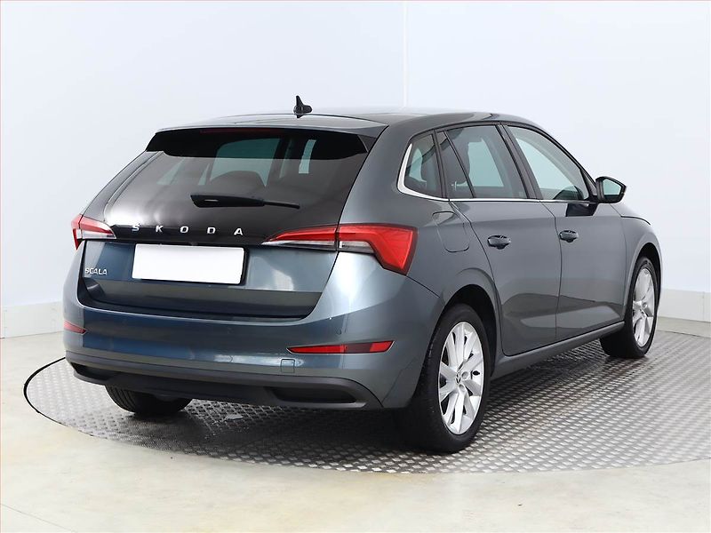 Škoda Scala (2019) Style 1.6 TDI, Serv.kniha - fotka 5 z 17