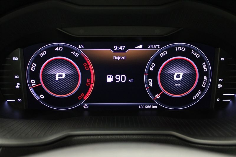 Škoda Octavia 2,0 TDI RS DSG 4x4 virtual pan - fotka 22 z 33