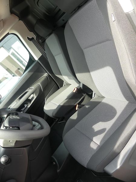 Citroën Berlingo (2026) VAN L1 650 Turbo 110 MAN6 - fotka 9 z 19
