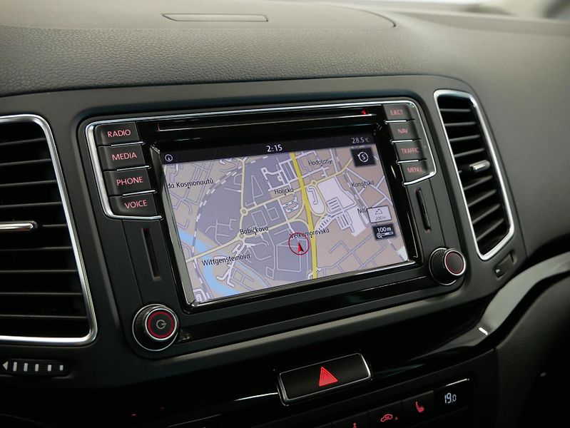Volkswagen Sharan - fotka 16 z 24