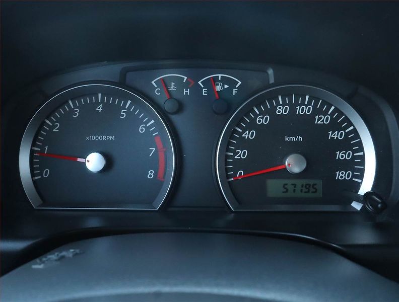 Suzuki Jimny (2009) 1.3 16V, 4X4 - fotka 11 z 16
