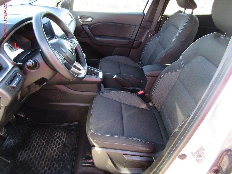 Renault Captur (2024) 1.0 TCe, ČR, Equilibre - fotka 9 z 19