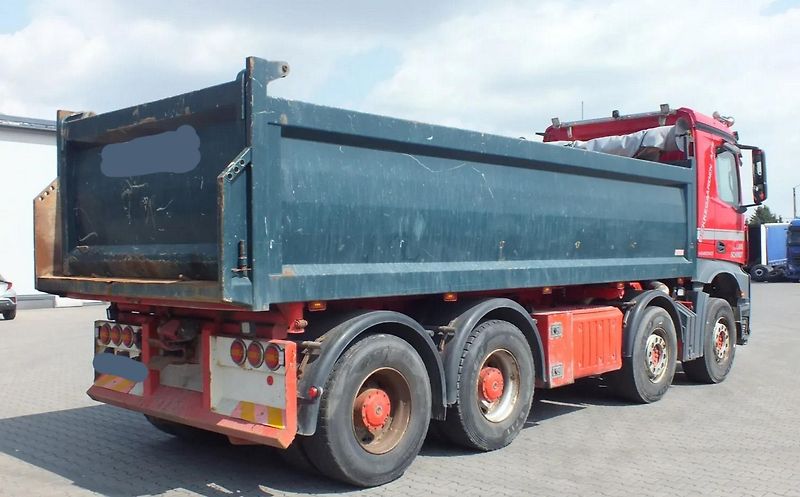 Mercedes-Benz Actros (2016) 3251 8x4 Bordmatik EURO 6 - fotka 5 z 9
