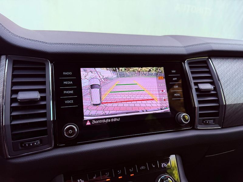 Škoda Kodiaq 2.0 TDi Style 4x4 DSG, ČR, 1.M - fotka 24 z 33
