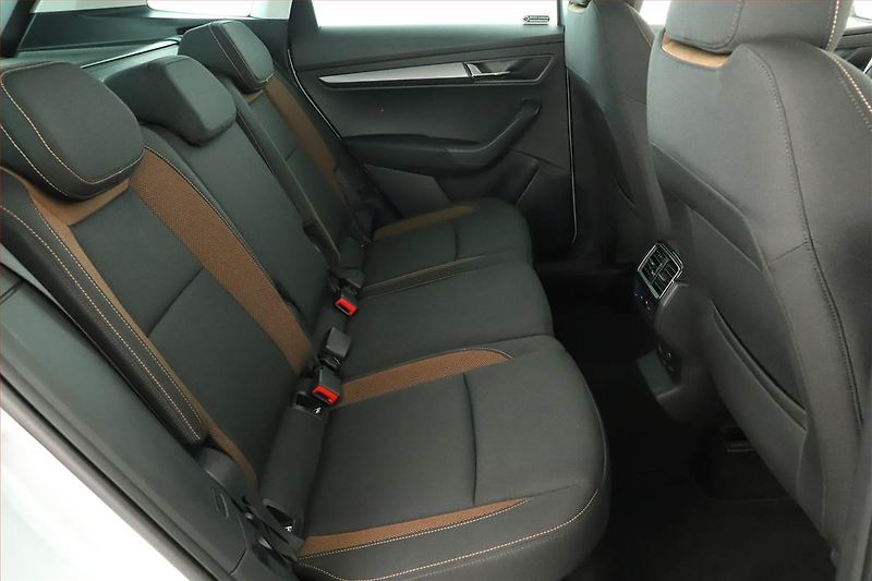 Škoda Karoq (2022) Scout 2.0 TDI - fotka 7 z 19