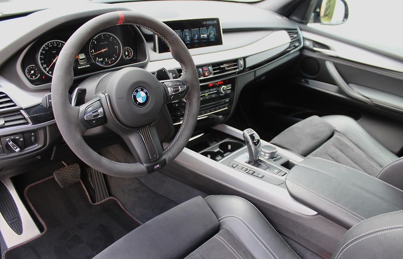 BMW X5 xDrive30d, CZ - fotka 4 z 22