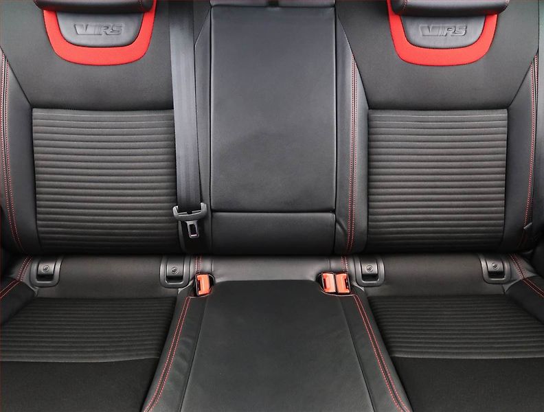 Škoda Octavia (2016) RS 2.0 TDI, Automat, Kůže - fotka 10 z 26