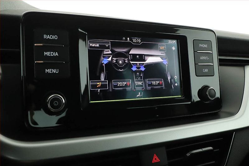 Škoda Scala (2021) Ambition 1.5 TSI, Serv.kniha - fotka 16 z 17