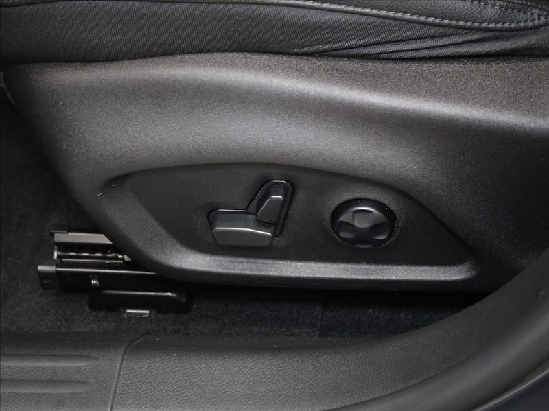Jeep Compass 1,5 T. Hybrid Summit Výprodej! - fotka 22 z 25
