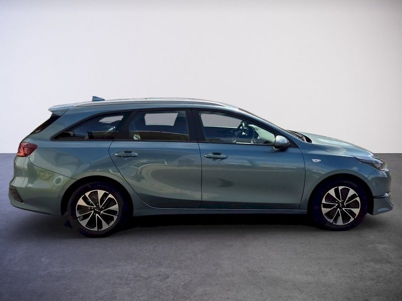 Kia Ceed SW (2025) 1.5TGD-i 103kW 7°automatická - fotka 8 z 33